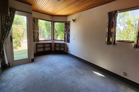 Photo of property in 52 Homebush Road, Khandallah, Wellington, 6035