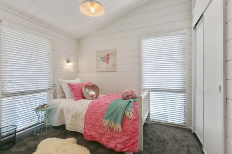 Photo of property in 2/203 Oakland Road, Karaka, Papakura, 2580