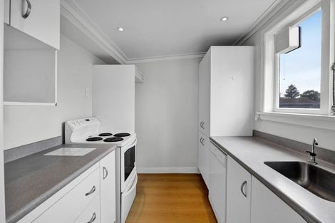 Photo of property in 10 Erin Street, Hawera, 4610