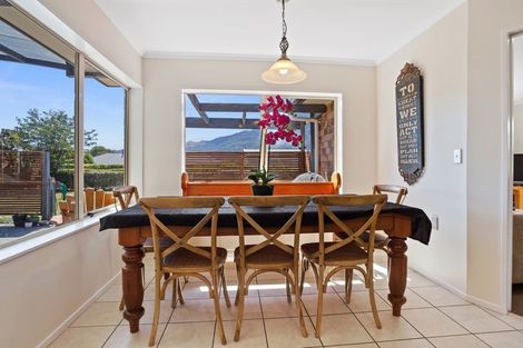 Photo of property in 7 Mountain View Road, Te Aroha, 3320