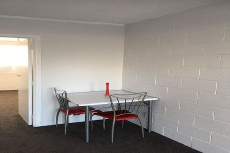 Photo of property in 3o Mountain Road, Mount Wellington, Auckland, 1060