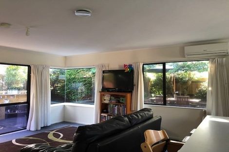 Photo of property in 8b Hayley Grove, Papamoa Beach, Papamoa, 3118