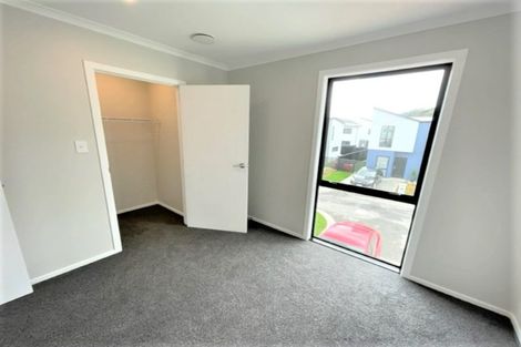 Photo of property in 6 Gloaming Lane, Wallaceville, Upper Hutt, 5018