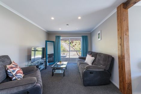 Photo of property in 10 Gossey Drive, Wakefield, 7025