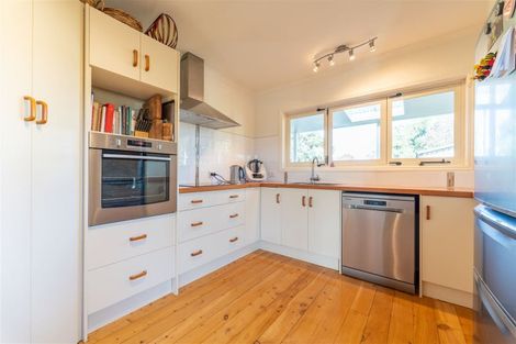 Photo of property in 15 Sandringham Street, Oamaru North, Oamaru, 9400