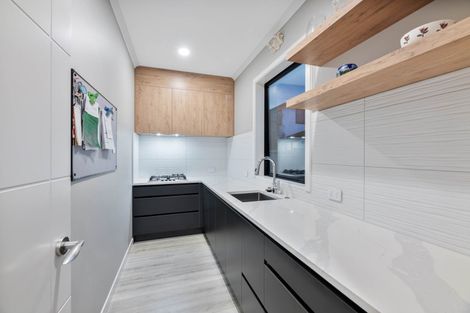 Photo of property in 9 Habitat Place, Hobsonville, Auckland, 0616