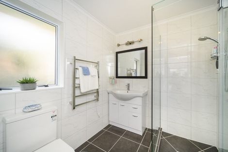 Photo of property in 18 Palm Avenue, Hokowhitu, Palmerston North, 4410