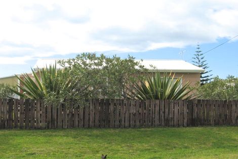 Photo of property in 50 Aubrey Road, Pataua North, Parua Bay, 0175