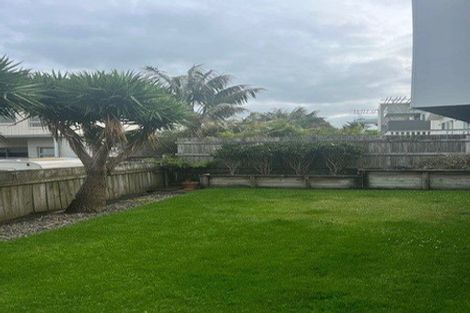 Photo of property in 15 Mclean Street, Strandon, New Plymouth, 4312