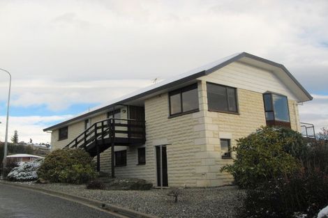 Photo of property in 4f Old Bridge Road, Bridge Hill, Alexandra, 9320