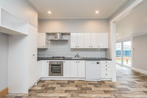 Photo of property in 4 Muir Street, Gonville, Whanganui, 4501