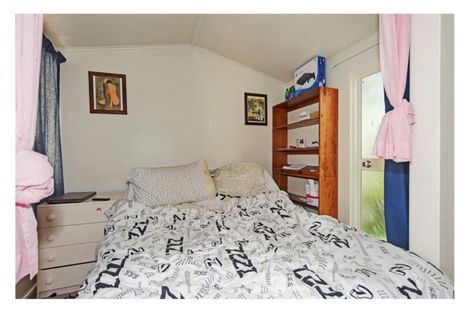 Photo of property in 8 Burn Place, The Brook, Nelson, 7010