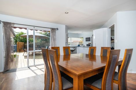 Photo of property in 39 Suncrest Drive, West Harbour, Auckland, 0618