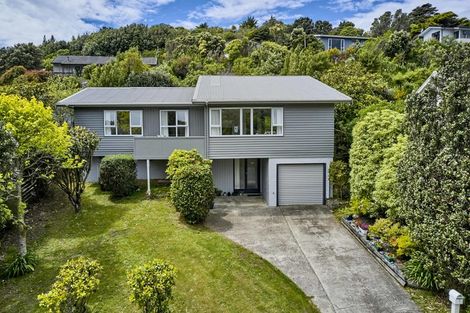 Photo of property in 5 Ayton Drive, Whitby, Porirua, 5024