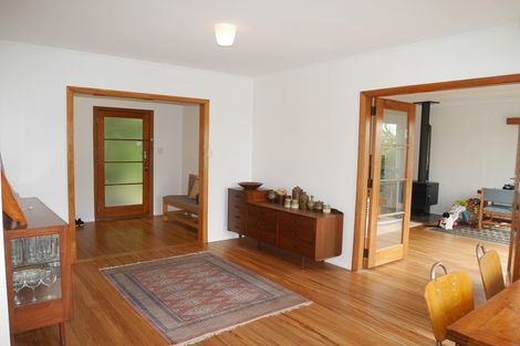 Photo of property in 19 Gavin Road, Raumati Beach, Paraparaumu, 5032