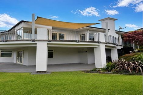 Photo of property in 71 William Bayes Place, Red Beach, 0932