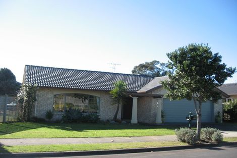 Photo of property in 3 Avonglen Court, Wattle Downs, Auckland, 2103
