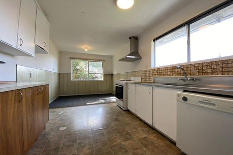 Photo of property in 29a-c Point England Road, Point England, Auckland, 1072