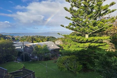 Photo of property in 7 Sea Vista Avenue, Beach Haven, Auckland, 0626