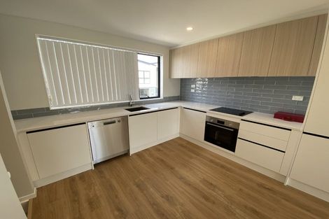 Photo of property in 31 Hinonga Loop, Silverdale, 0932