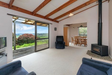 Photo of property in 400 Apotu Road, Kauri, Kamo, 0185