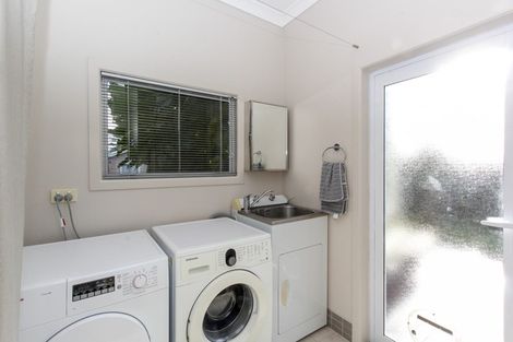 Photo of property in 28 Beach Street, Fitzroy, New Plymouth, 4312