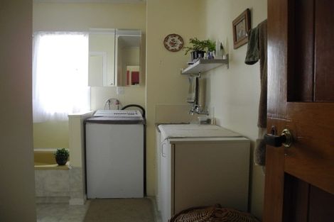 Photo of property in 8 Moorhouse Street, Waimate, 7924