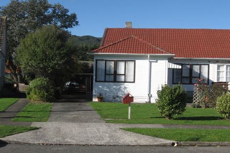 Photo of property in 21 Benge Crescent, Naenae, Lower Hutt, 5011