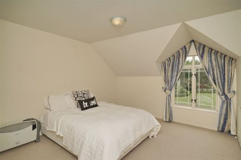 Photo of property in 547 Yaldhurst Road, Yaldhurst, Christchurch, 7676