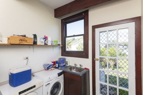 Photo of property in 12 Pine Street, Mangapapa, Gisborne, 4010