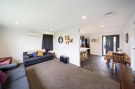 Photo of property in 88 Waihi Road, Hawera, 4610