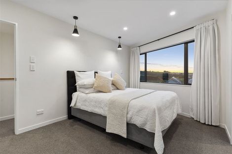 Photo of property in 4 Moki Place, Long Bay, Auckland, 0630