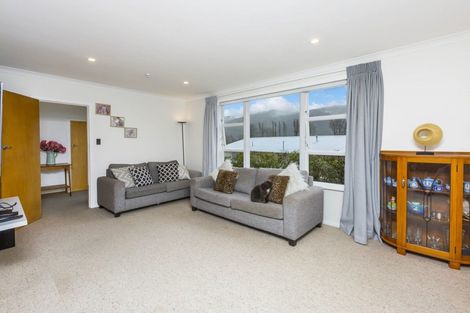 Photo of property in 19 Perry Street, Heretaunga, Upper Hutt, 5018