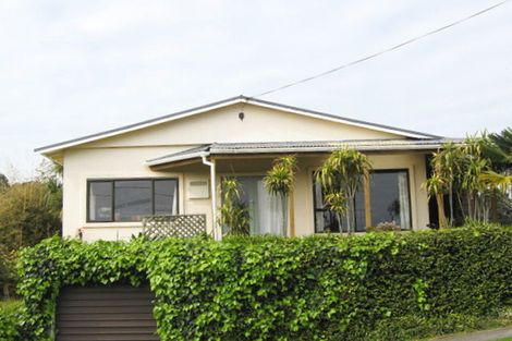 Photo of property in 298 Courtenay Street, Strandon, New Plymouth, 4312