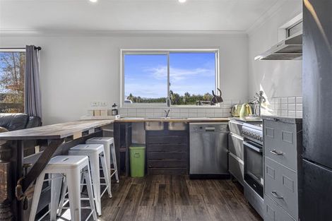 Photo of property in 74 Foothills Road, Okuku, Rangiora, 7473