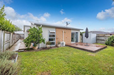 Photo of property in 33 Chadwick Place, Rototuna North, Hamilton, 3210