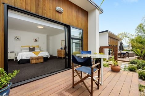 Photo of property in 33 Benmore Crescent, Pyes Pa, Tauranga, 3112