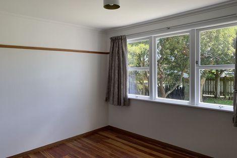 Photo of property in 28 Saint Annes Street, Levin, 5510