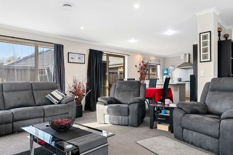 Photo of property in 2 Wineberry Avenue, Amberley, 7410