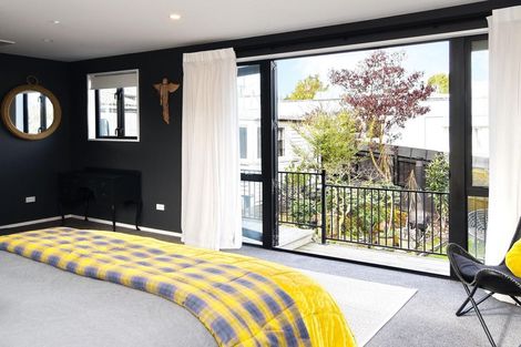 Photo of property in 43 Batten Grove, The Pines Beach, 7630