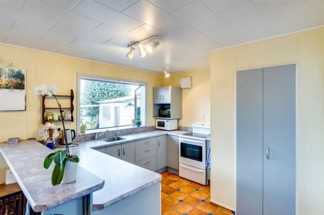 Photo of property in 16 Shirley Place, Bay View, Napier, 4104