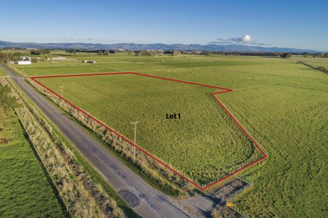 Photo of property in 55 The Strand, Fitzherbert, Palmerston North, 4410