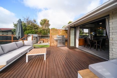 Photo of property in 1 Meads Place, Bulls, 4818