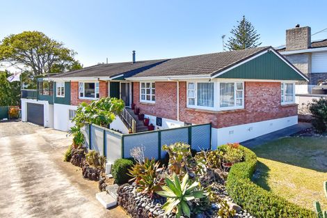 Photo of property in 6 Rothery Road, Hillpark, Auckland, 2102