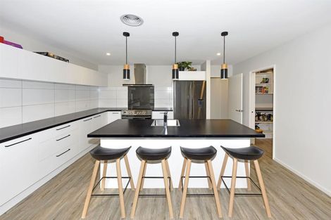 Photo of property in 5 Benjes Place, Woodend, 7610