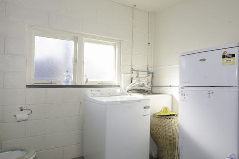 Photo of property in 9 Snowden Place, Raglan, 3225