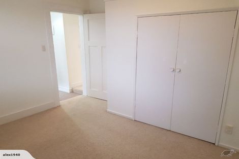 Photo of property in 14 Shoal Bay Road, Devonport, Auckland, 0624