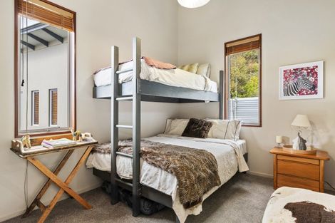 Photo of property in 26 Whakamoenga Point, Acacia Bay, Taupo, 3385