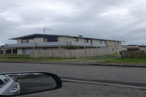 Photo of property in 69 Norfolk Crescent, Otaki Beach, Otaki, 5512