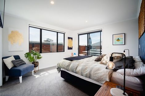 Photo of property in 112 Middleton Road, Corstorphine, Dunedin, 9012